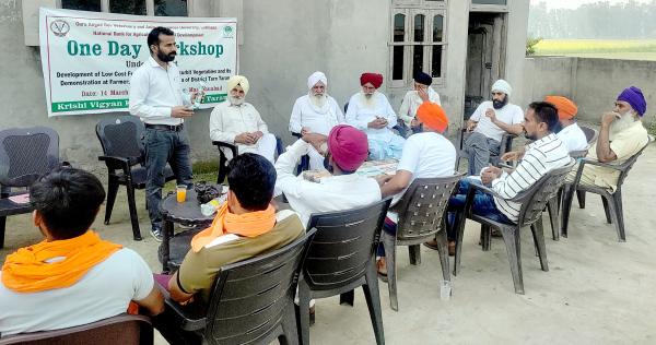 Krishi Vigyan Kendra, Booh, Tarn Taran organized a one day workshop under Project Development of low cost fruit fly traps for Cucurbit Vegetables and its demonstration at farmers fields in border area of district Tarn Taran